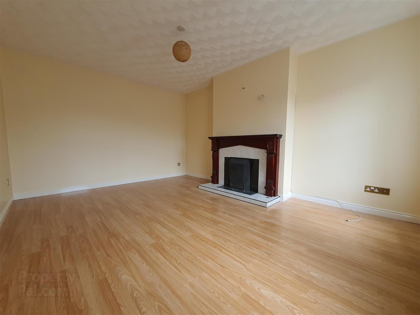 property description image