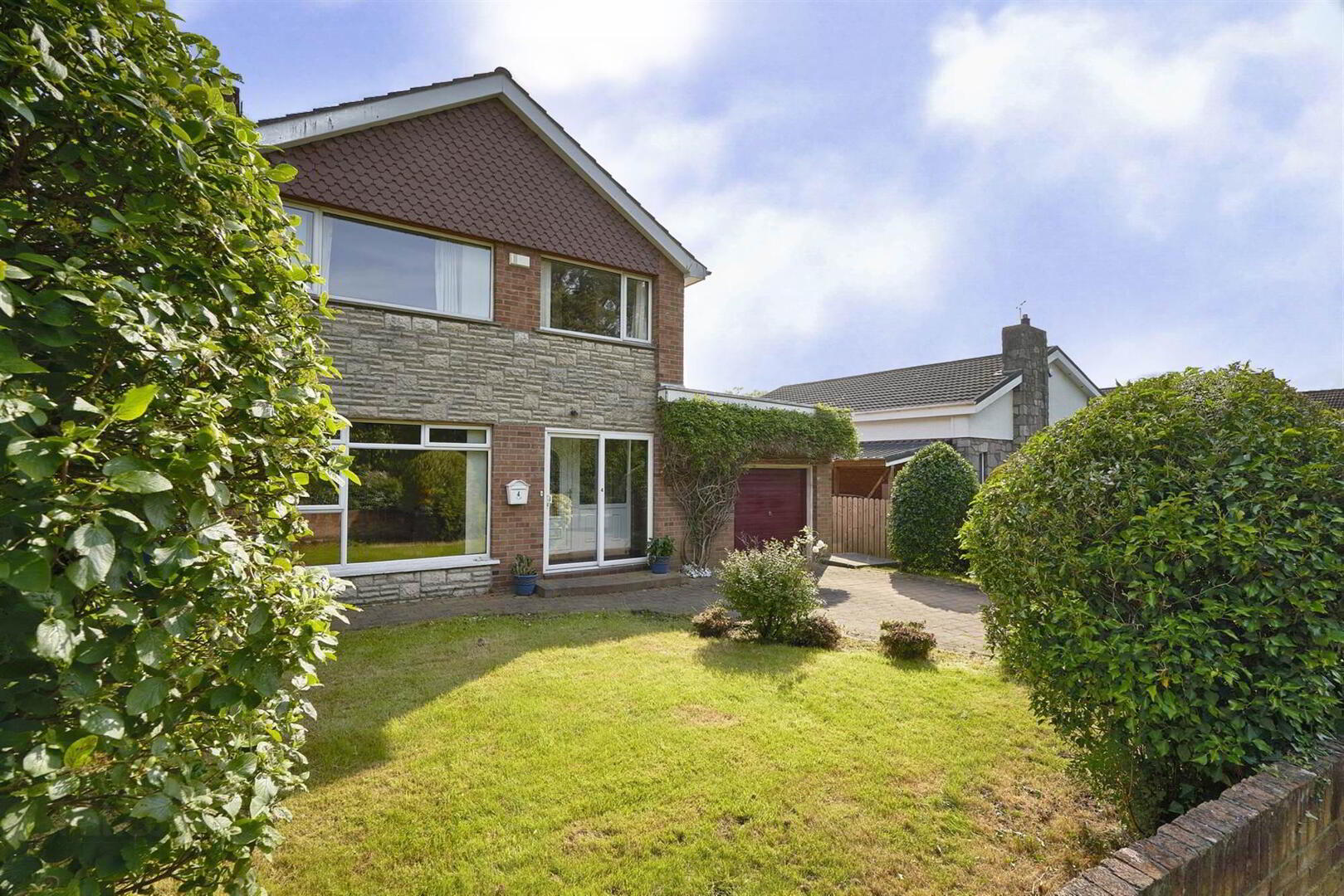 property description image