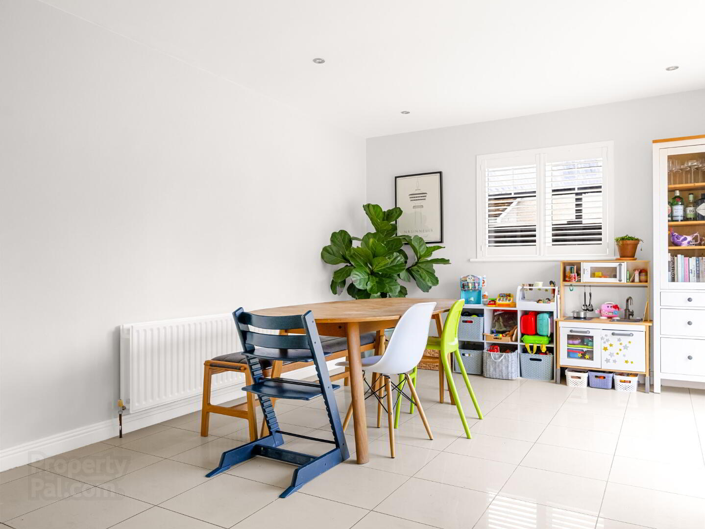29 Feltham Hall, Blackbog Road 13 of 43