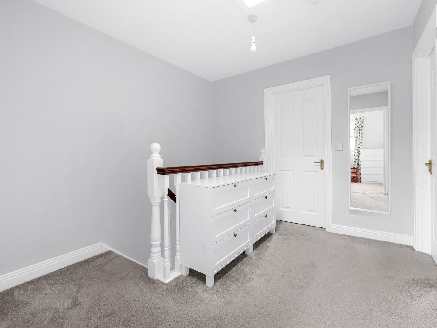 29 Feltham Hall, Blackbog Road 36 of 43