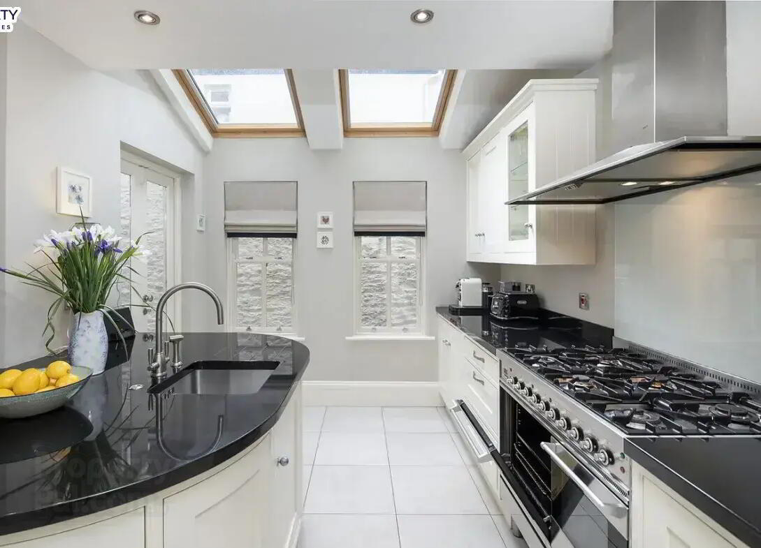 2 Belgrave Place 13 of 45