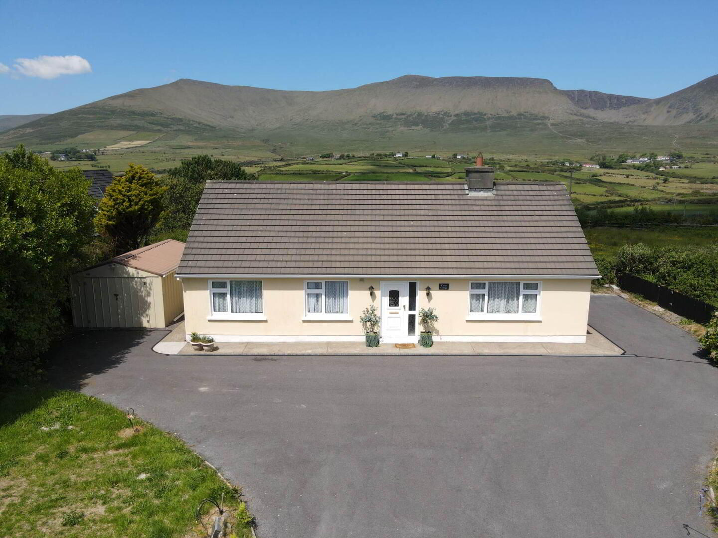 property description image