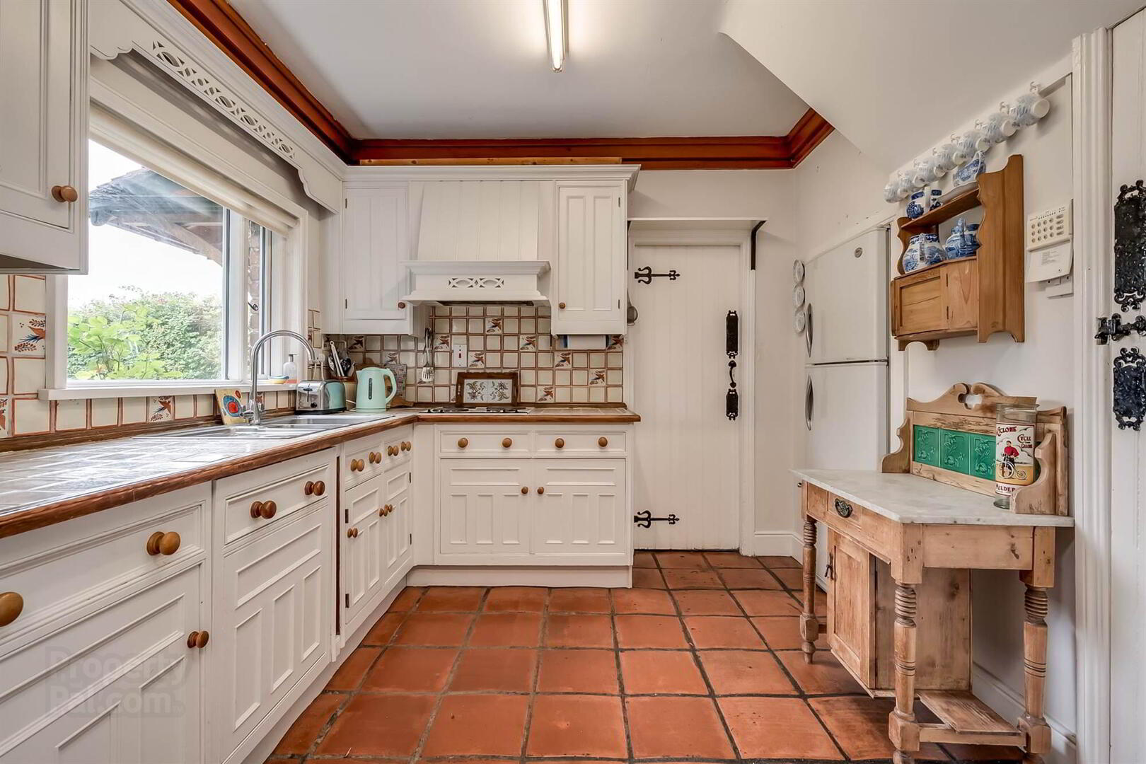 'Red Dyke' - Complete Offering, 108b & 110 Galgorm Road 17 of 39
