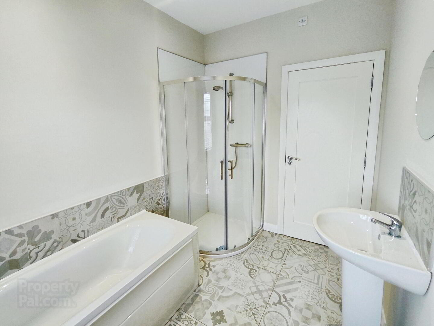 8a St Patricks Avenue 6 of 20