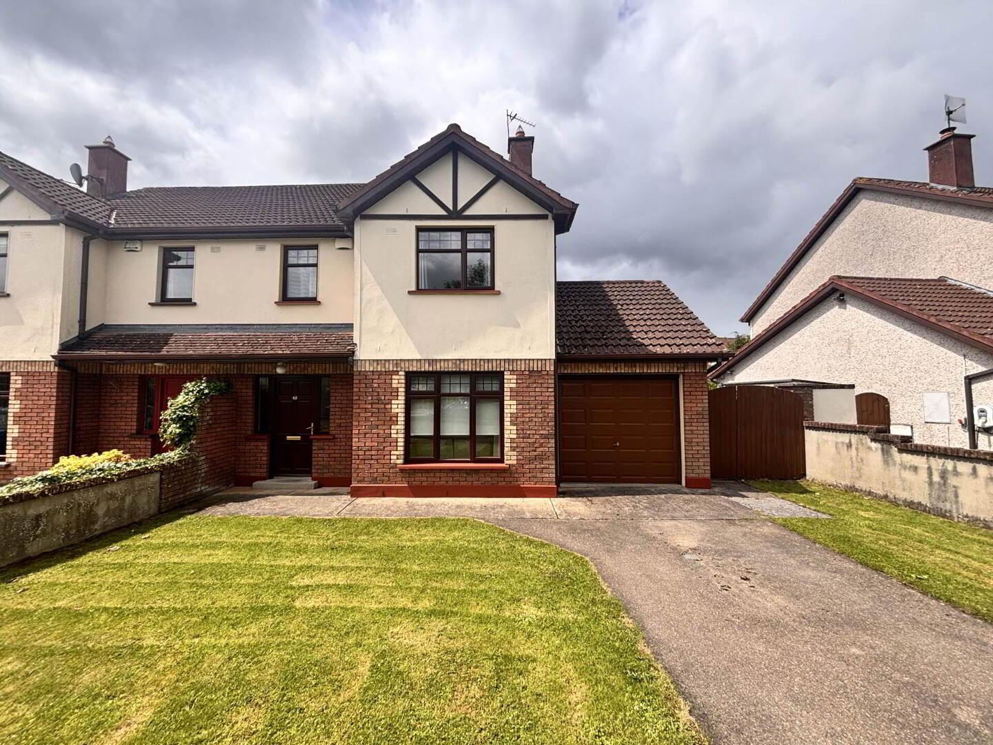 45 Glenside 1 of 15