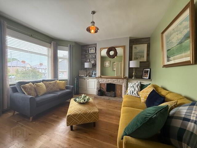 47 Aberfoyle Crescent 4 of 22