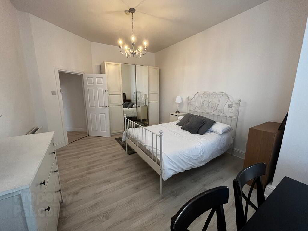 14a Lisburn Road 7 of 10