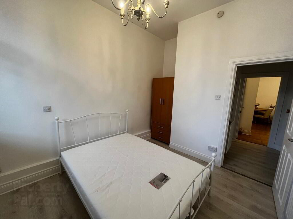 14a Lisburn Road 9 of 10