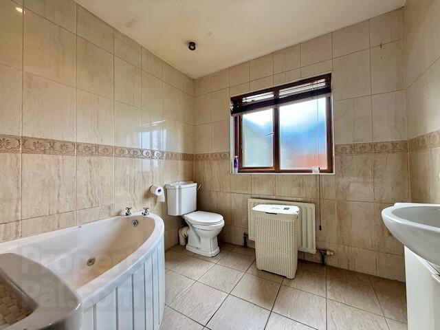 26 St Annes Gardens 7 of 8