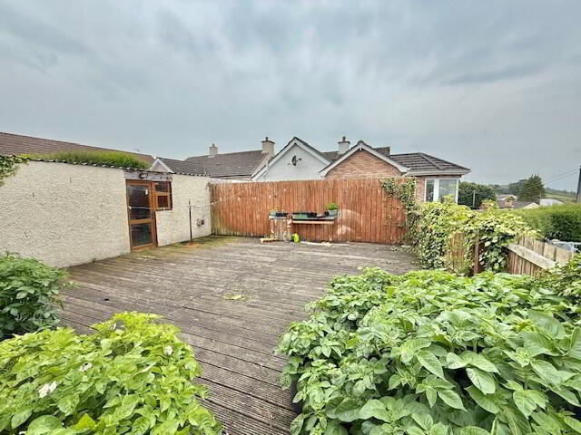 26 St Annes Gardens 8 of 8
