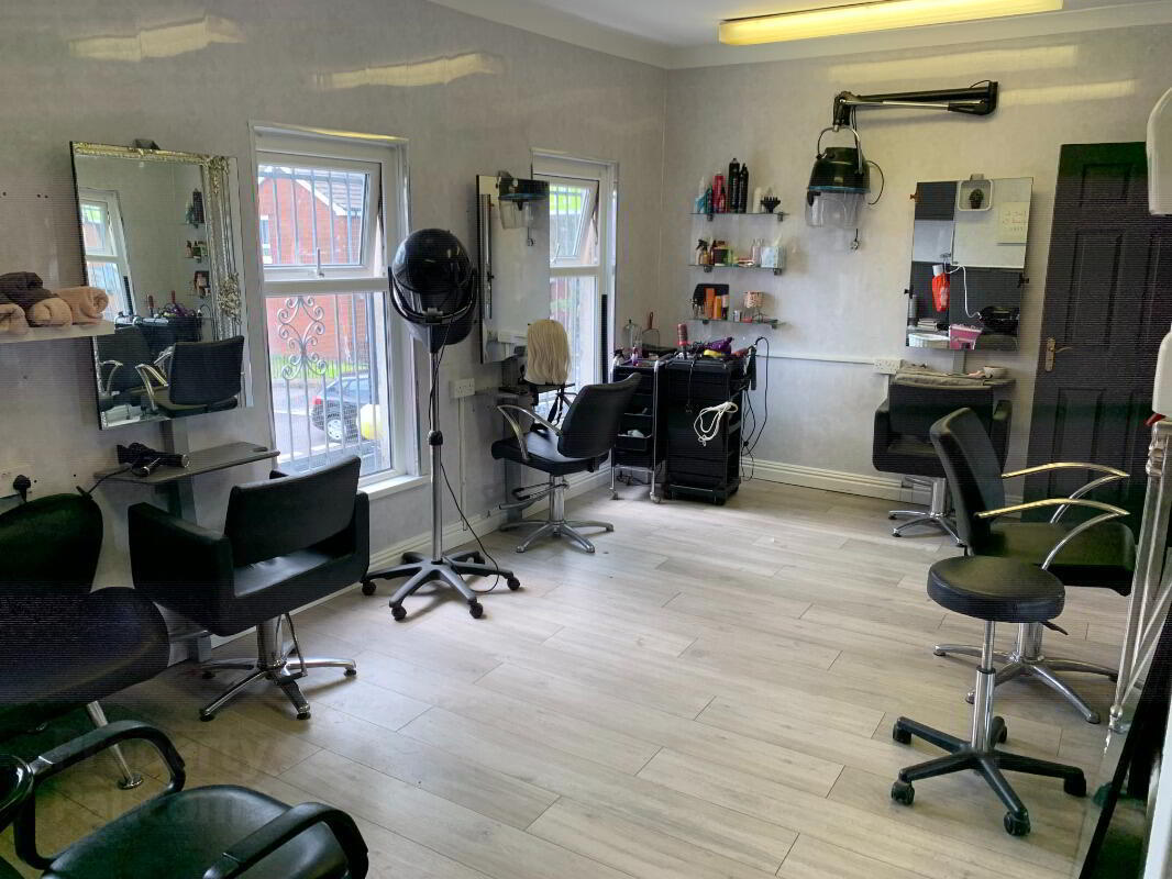 121 New Lodge Road 15 of 19
