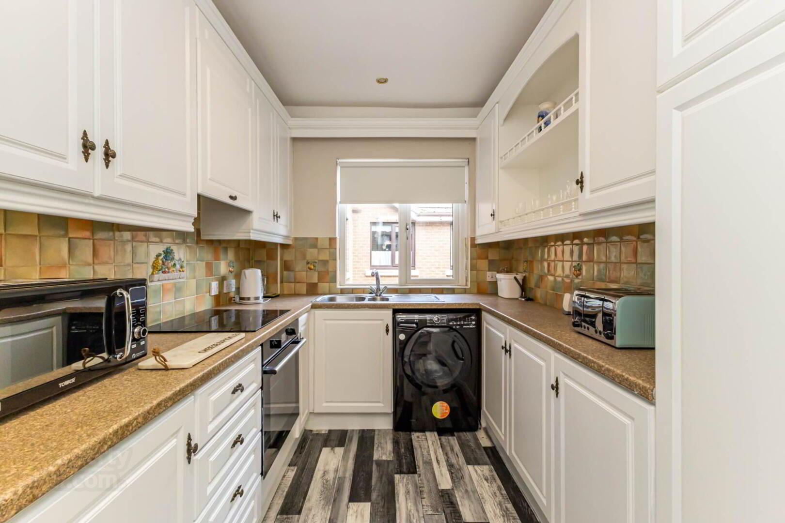 31 Garvey Court 8 of 18
