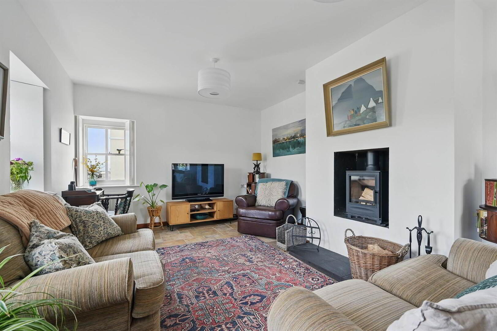 "Sheelagh's Cottage", 6-8 Strand View Park 8 of 45
