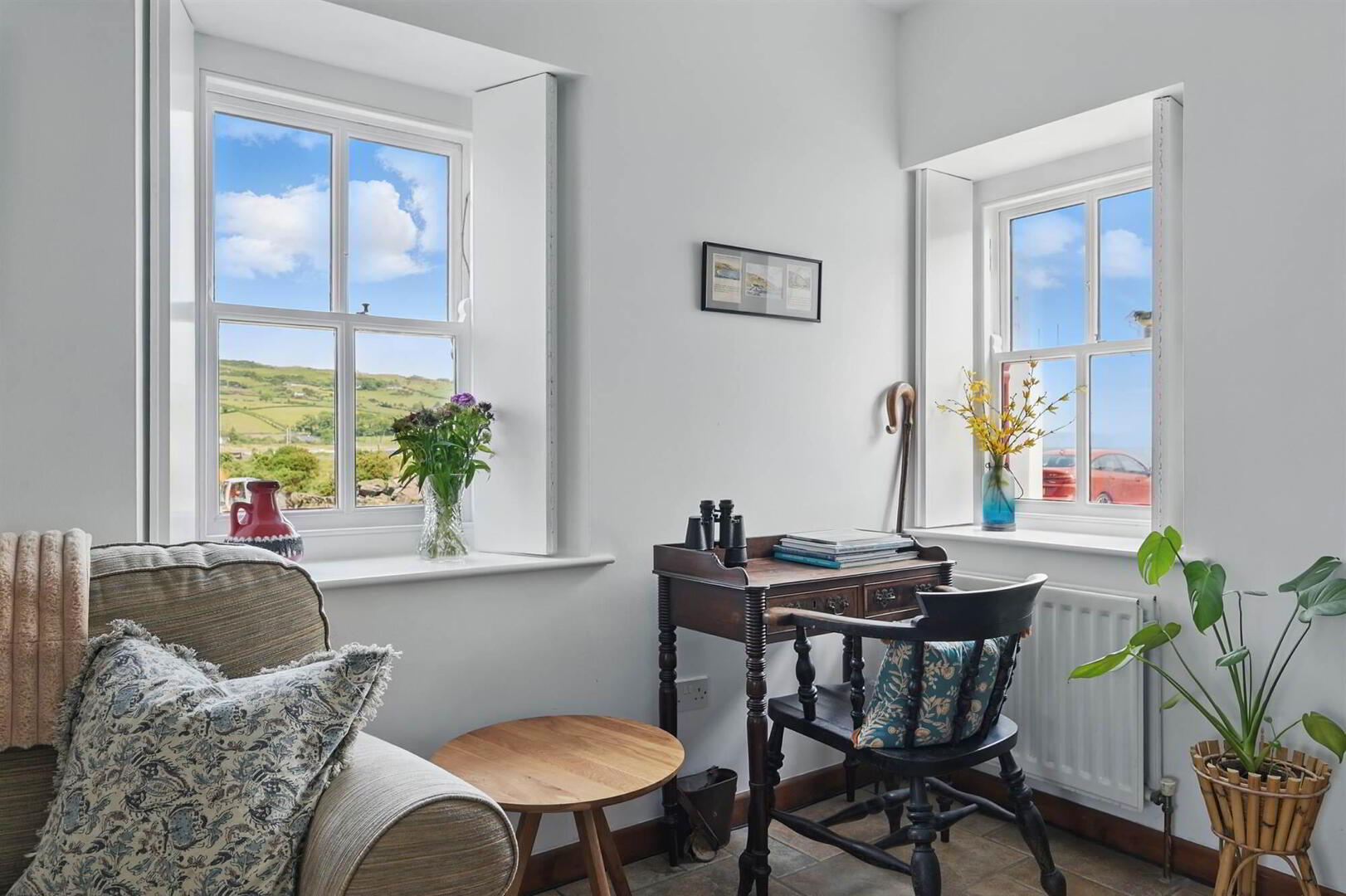 "Sheelagh's Cottage", 6-8 Strand View Park 10 of 45