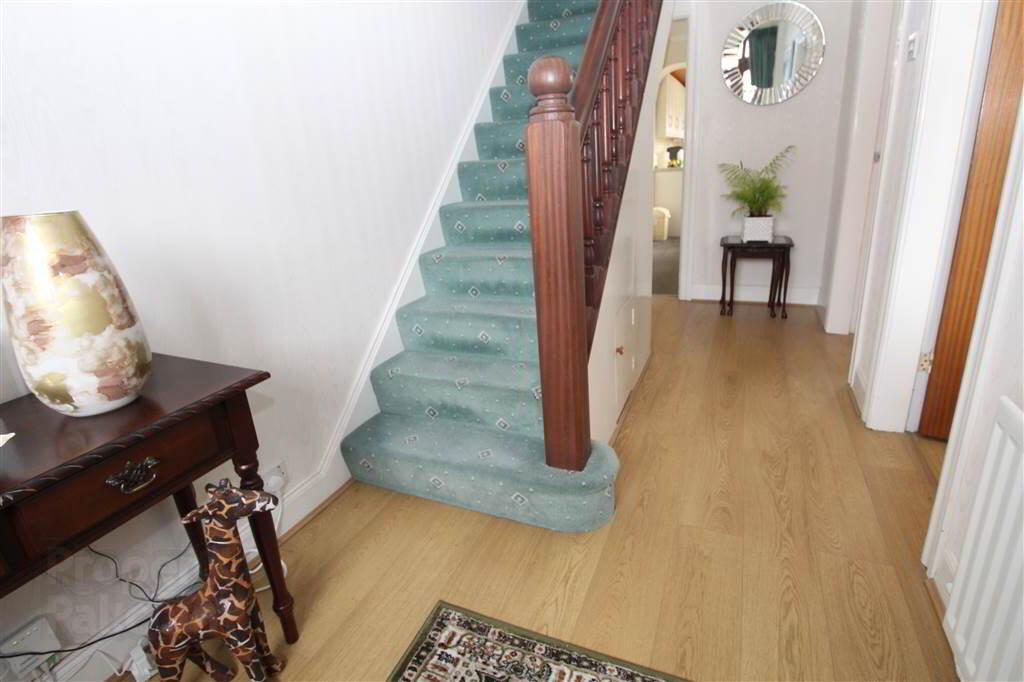 property description image