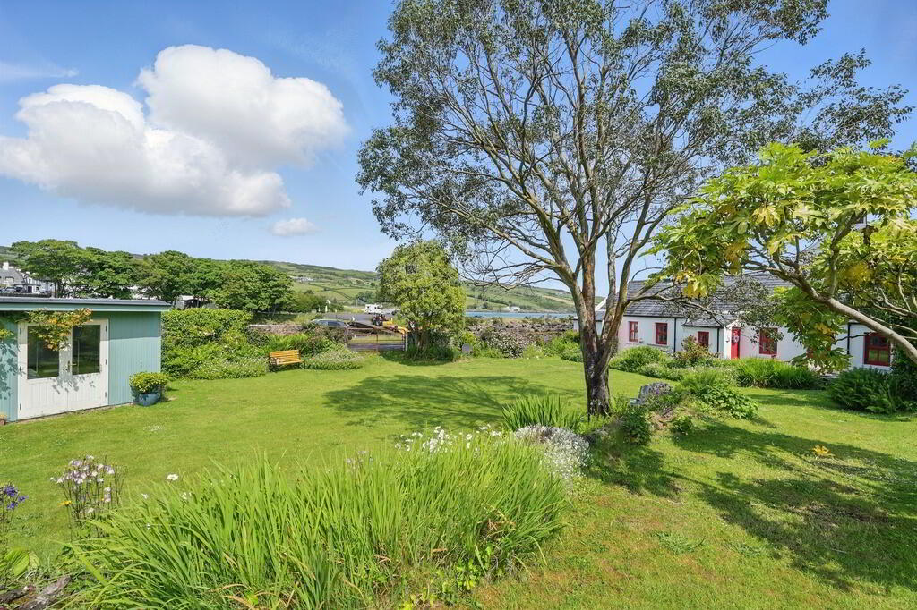 'Sheelagh's Cottage', 6-8 Strand View Park 28 of 44