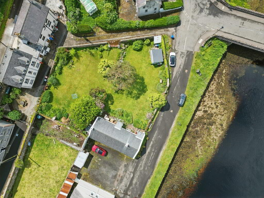'Sheelagh's Cottage', 6-8 Strand View Park 31 of 44