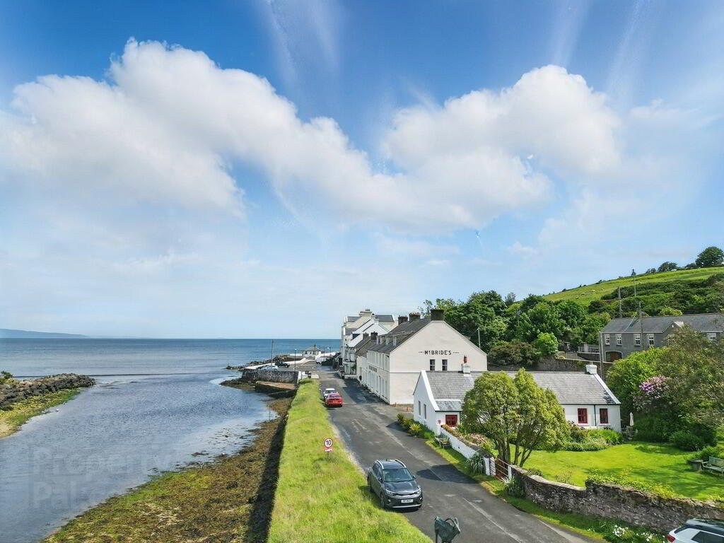'Sheelagh's Cottage', 6-8 Strand View Park 35 of 44