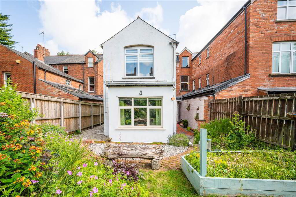 Apt 1, 59 Marlborough Park North 16 of 17