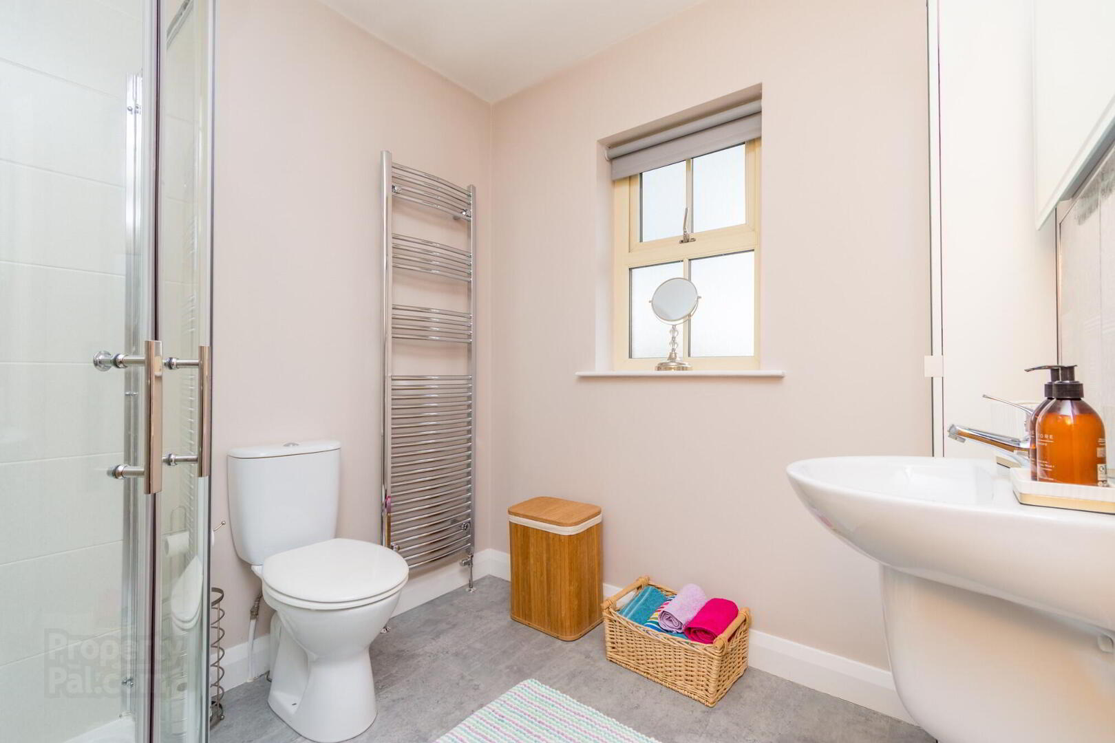 78a Monree Hill 24 of 39