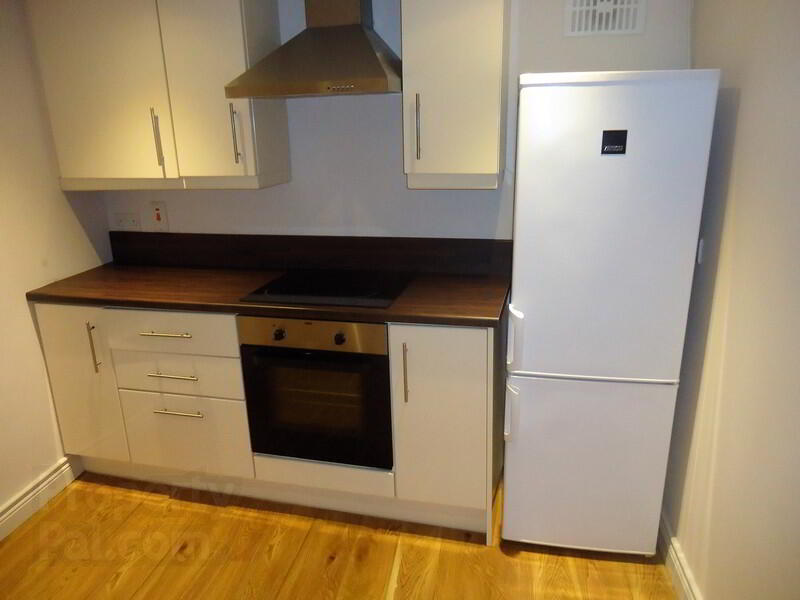 Apt 1.., 9 Belmore Street 3 of 7