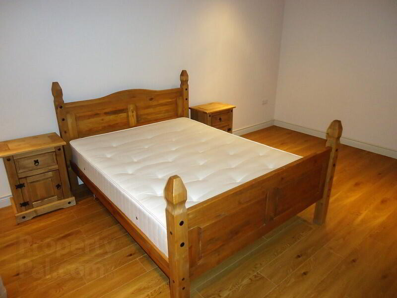 Apt 1.., 9 Belmore Street 5 of 7