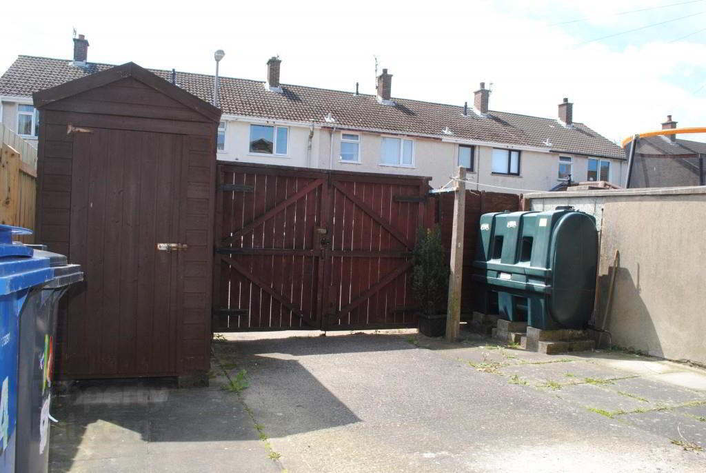 14 Auster Park 10 of 10