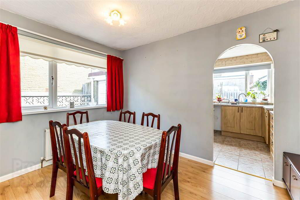 2 Monaville Close 11 of 28