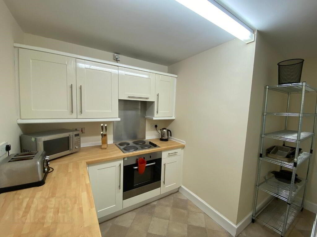 11 Polwarth Gardens 5 of 14