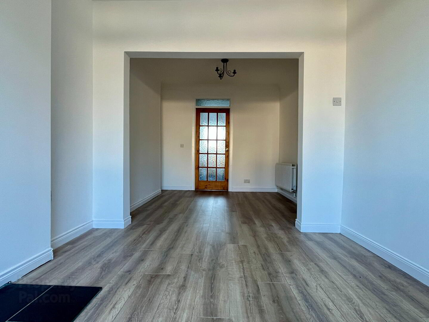 52 Gilford Road 6 of 16