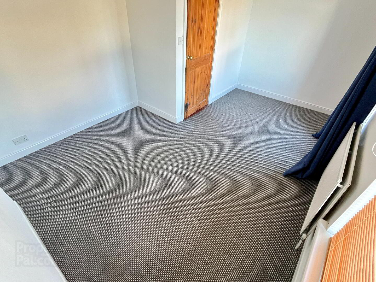 52 Gilford Road 11 of 16