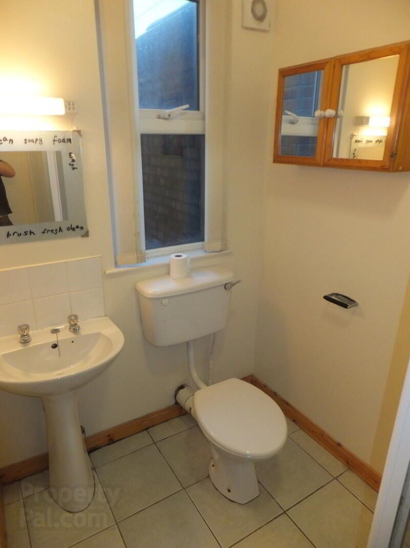 Apt 2, 73 Dunluce Avenue 13 of 13