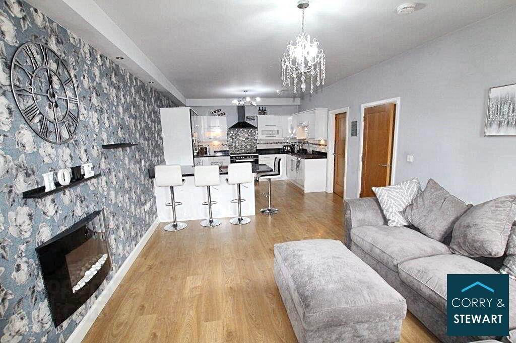3 Highfield Court 6 of 14