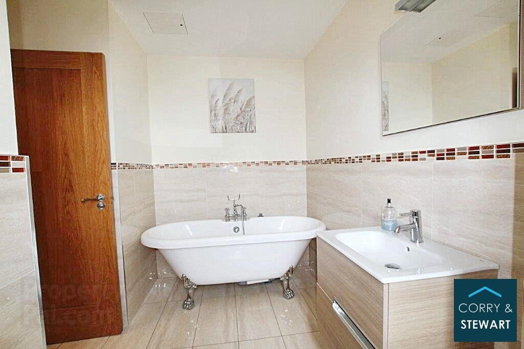 3 Highfield Court 13 of 14