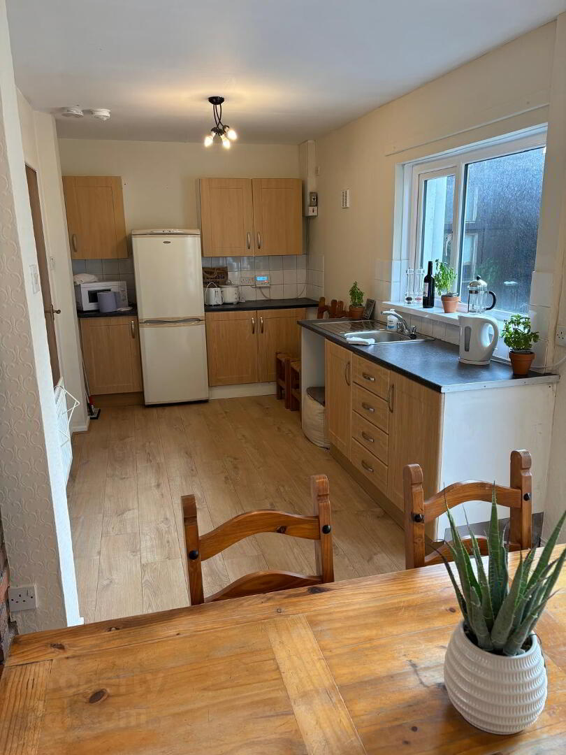 3 Tamney Crescent 6 of 16