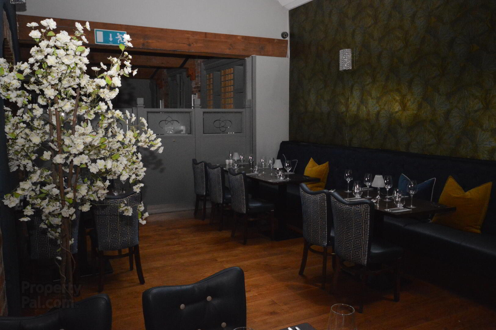 First Floor, 5 Killyman Street 15 of 23