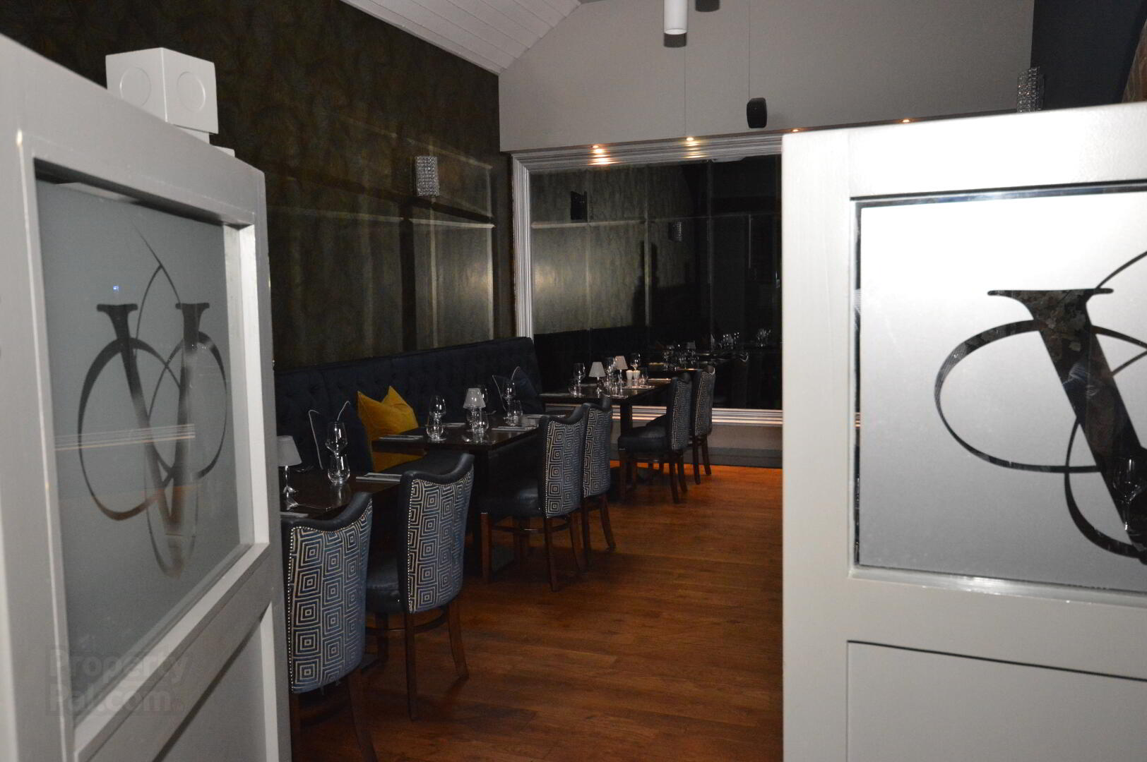 First Floor, 5 Killyman Street 17 of 23