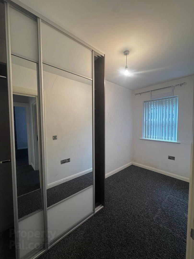 Unit A, 2 Henry Street 5 of 7