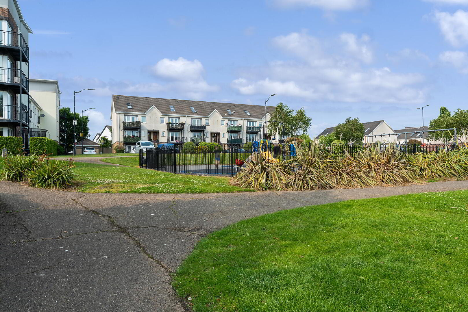 Apartment 38 Seagrave Drive 28 of 28