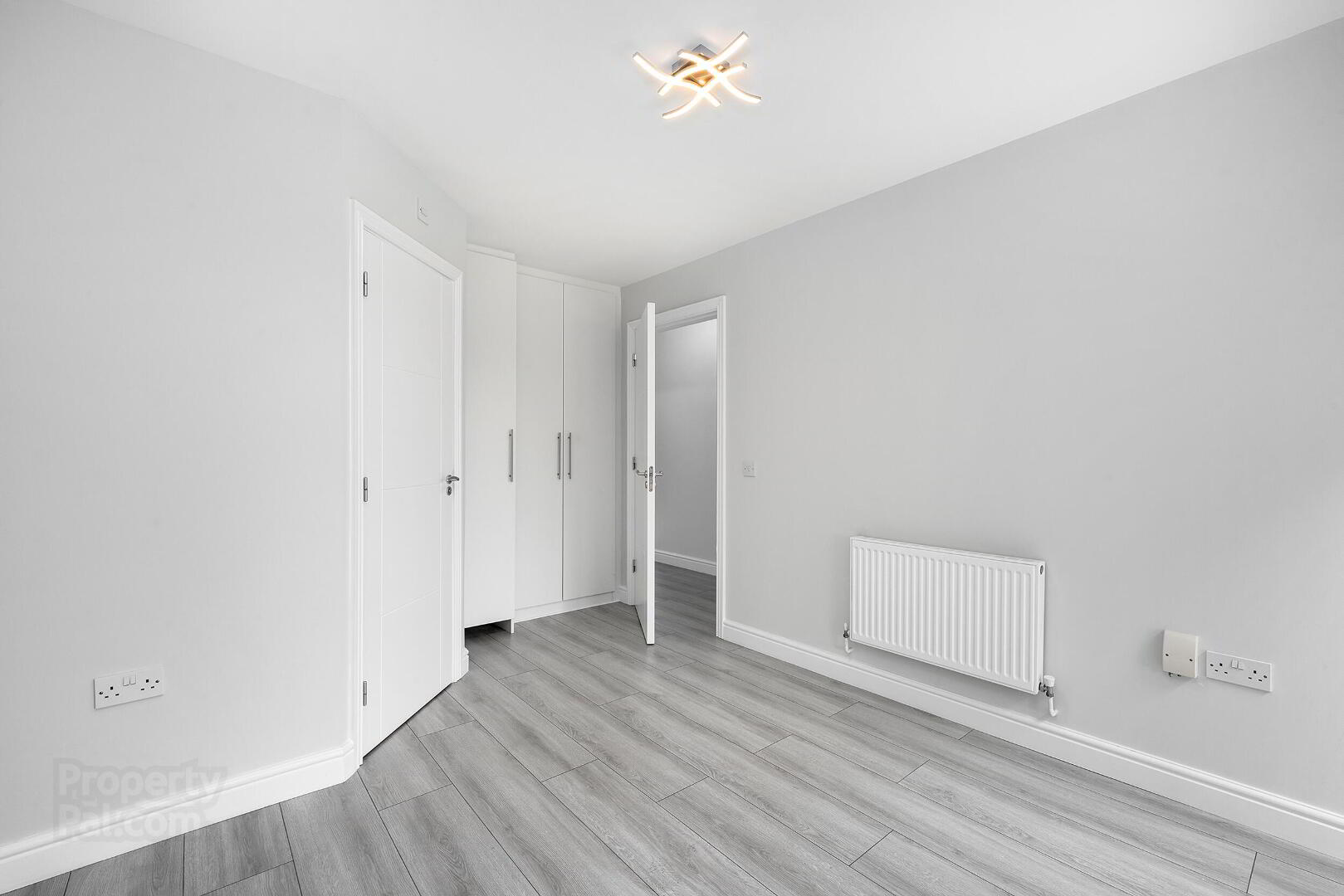 Apartment 38 Seagrave Drive 19 of 28