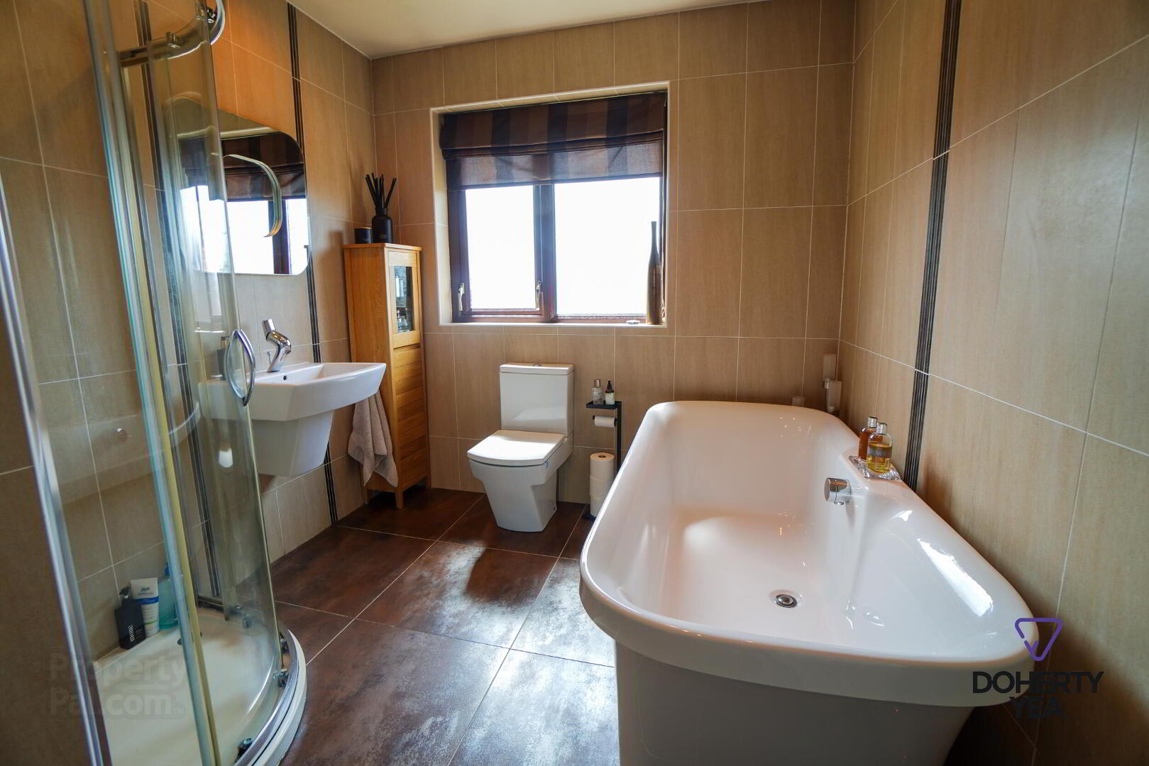35 Hillview Road 10 of 16