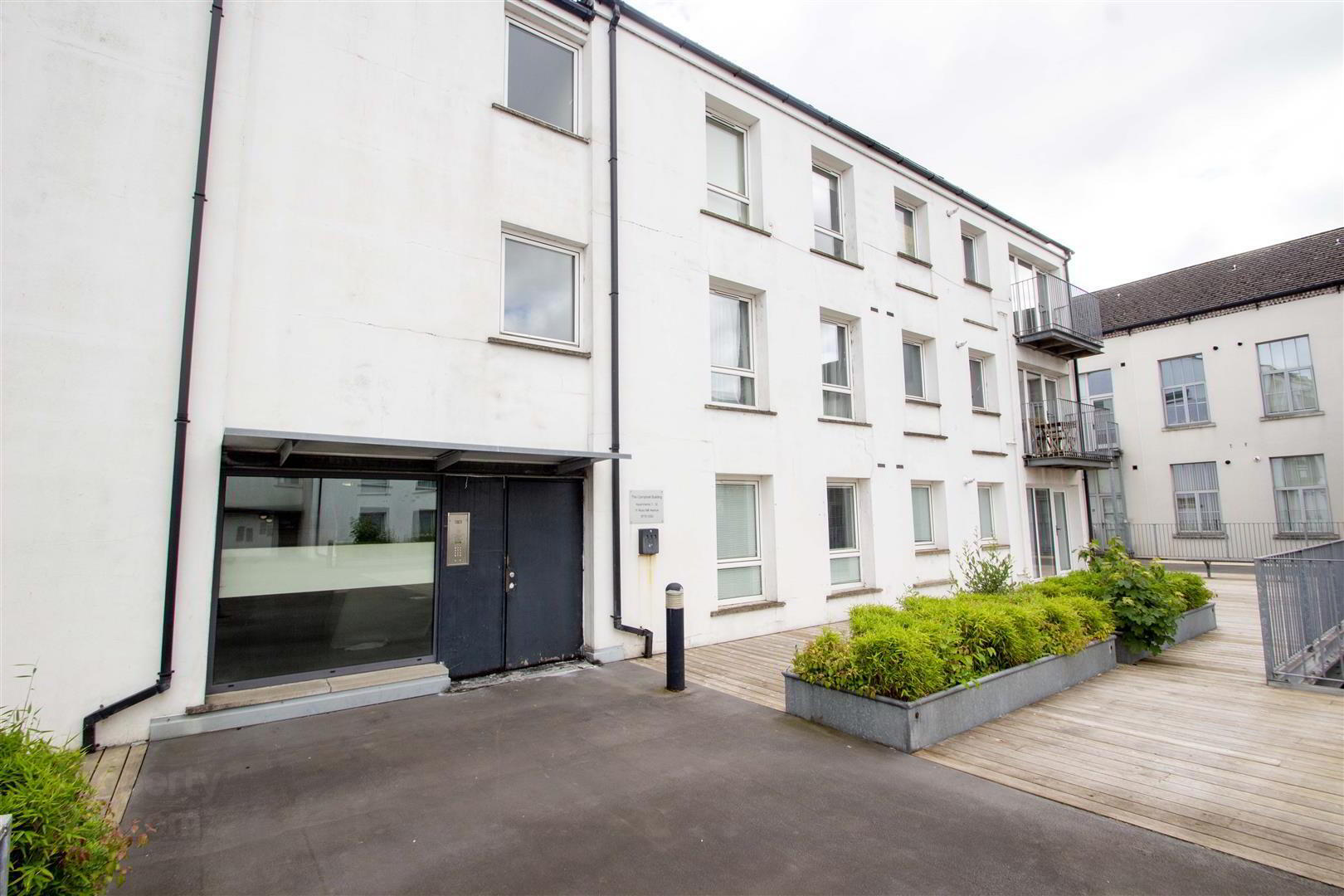 Apt 5 The Campbell Building, Falls Road / Clonard St 16 of 22