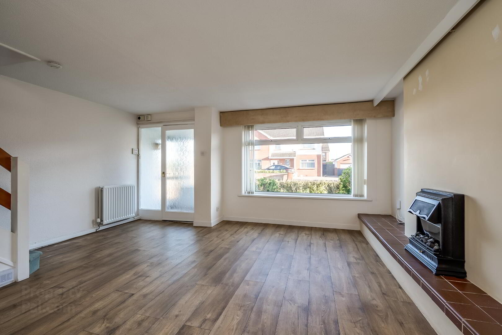 64 Downview Road 2 of 25