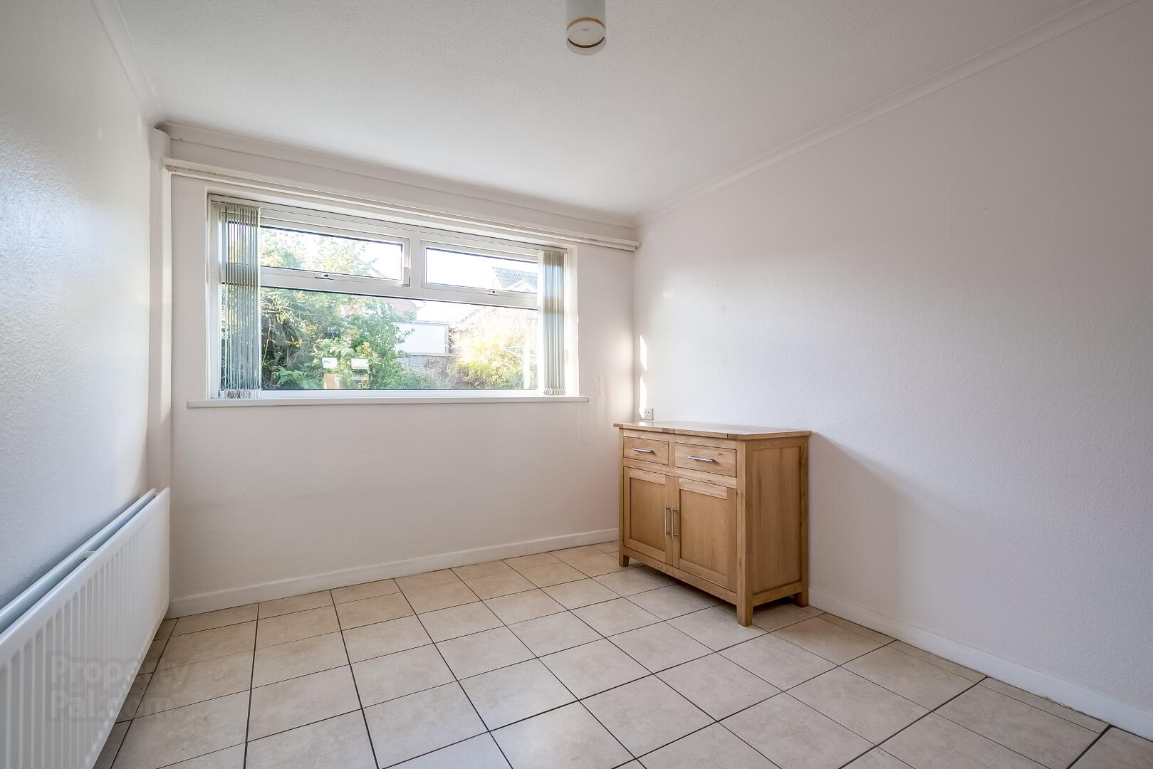 64 Downview Road 10 of 25