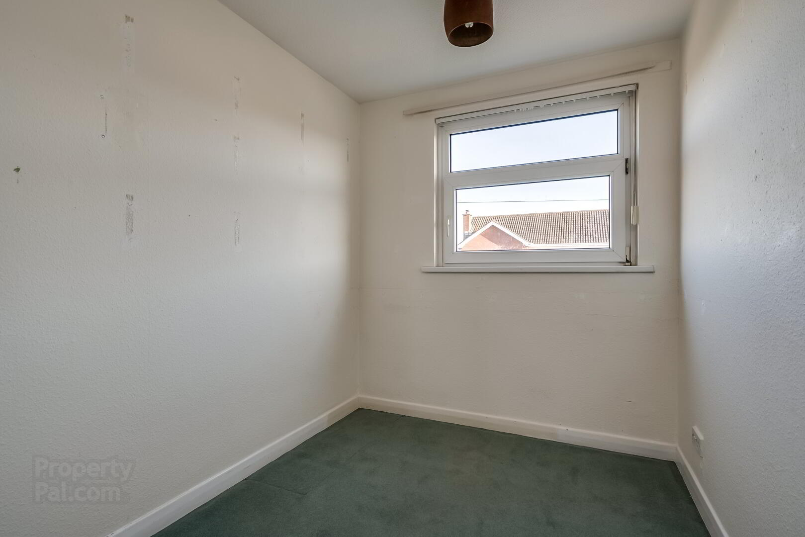 64 Downview Road 15 of 25
