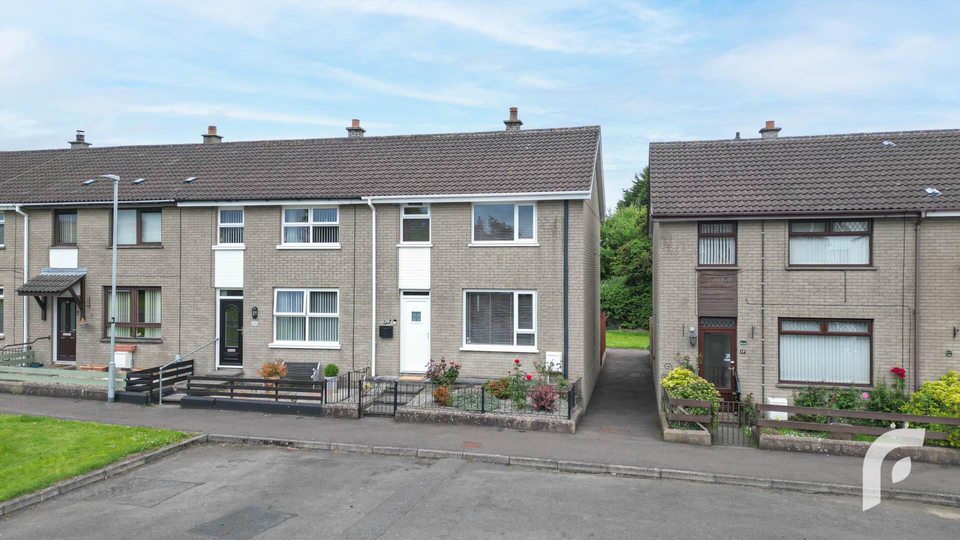 19 Monkstown Gardens 1 of 32