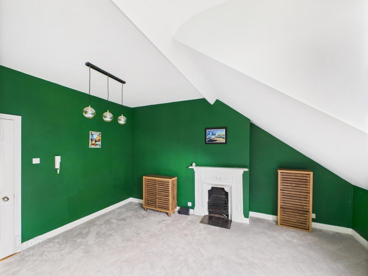 Apt 4, 28 Windsor Park 4 of 11
