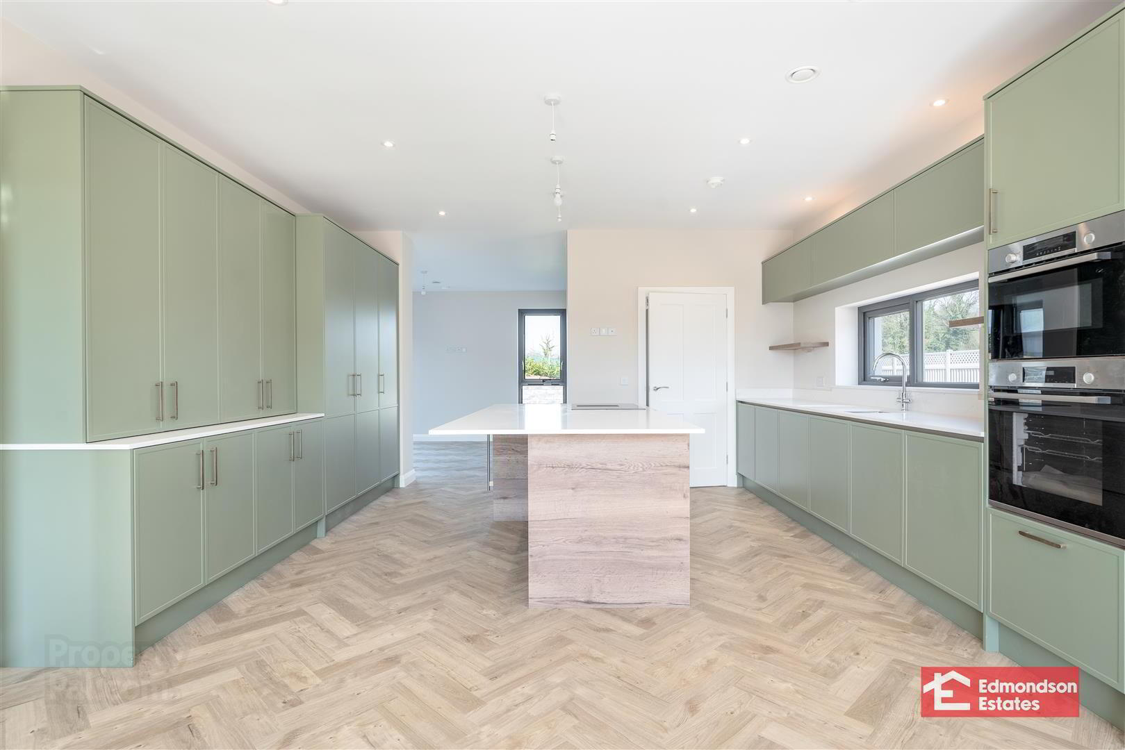 The Chalfield, Site 2 Finlay Hall 10 of 52