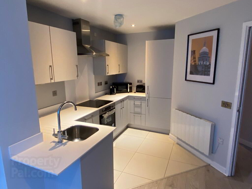 13-05 The Obel, 62 Donegall Quay 3 of 9
