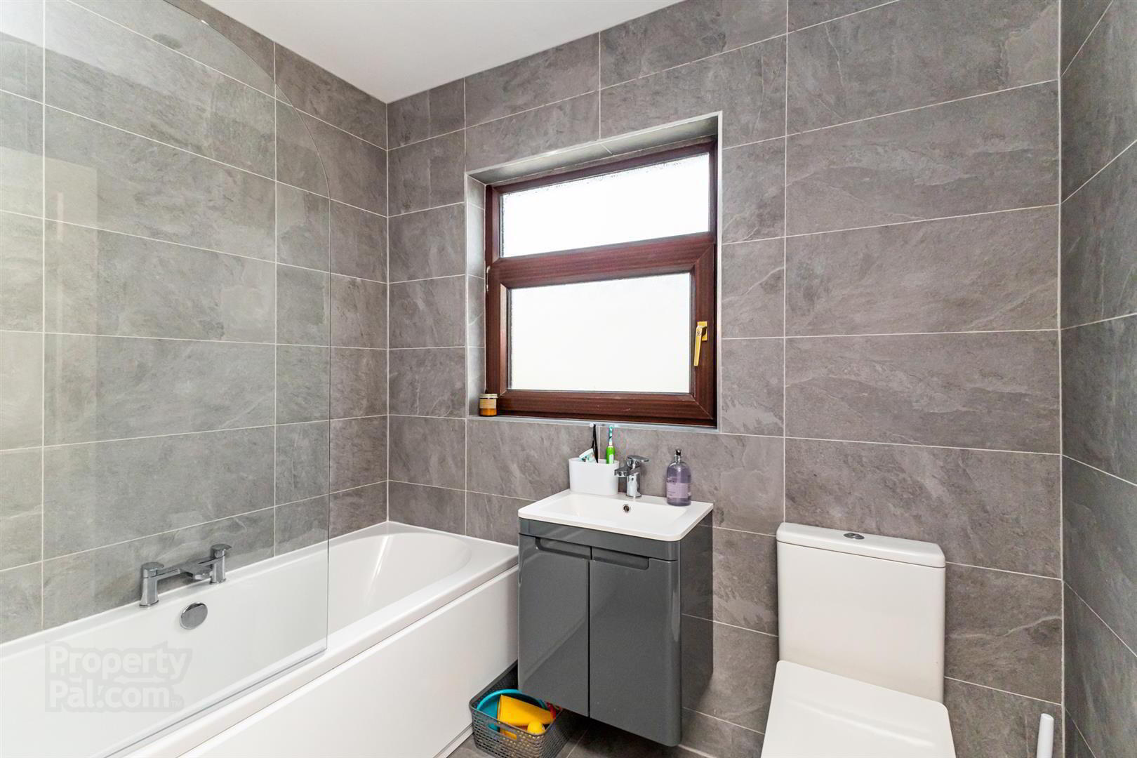 11 Glennor Crescent 28 of 45